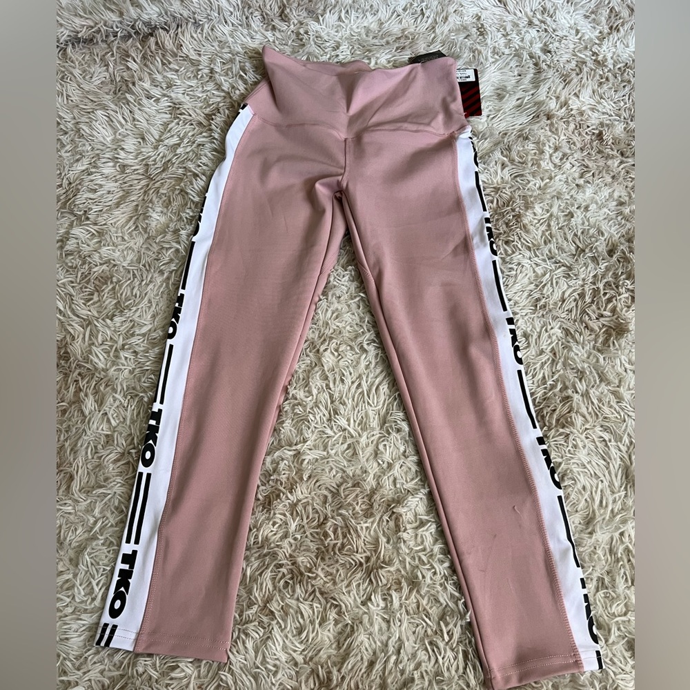 TKO workout pants small